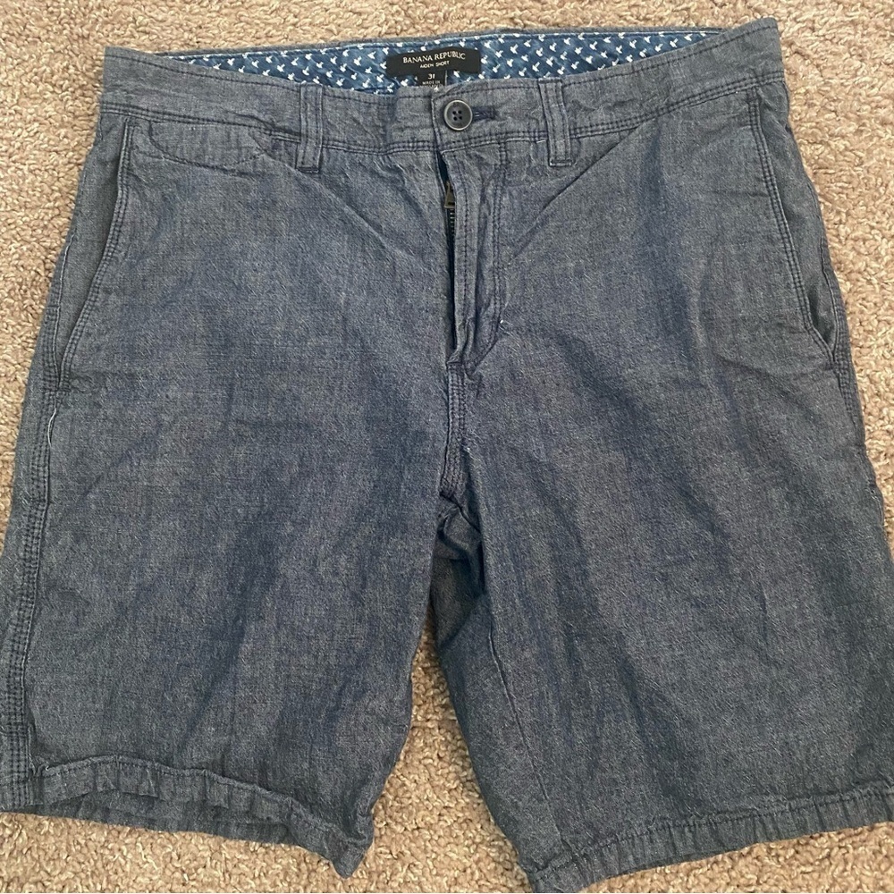 Banana Republic Dark Gray Men's Shorts 31